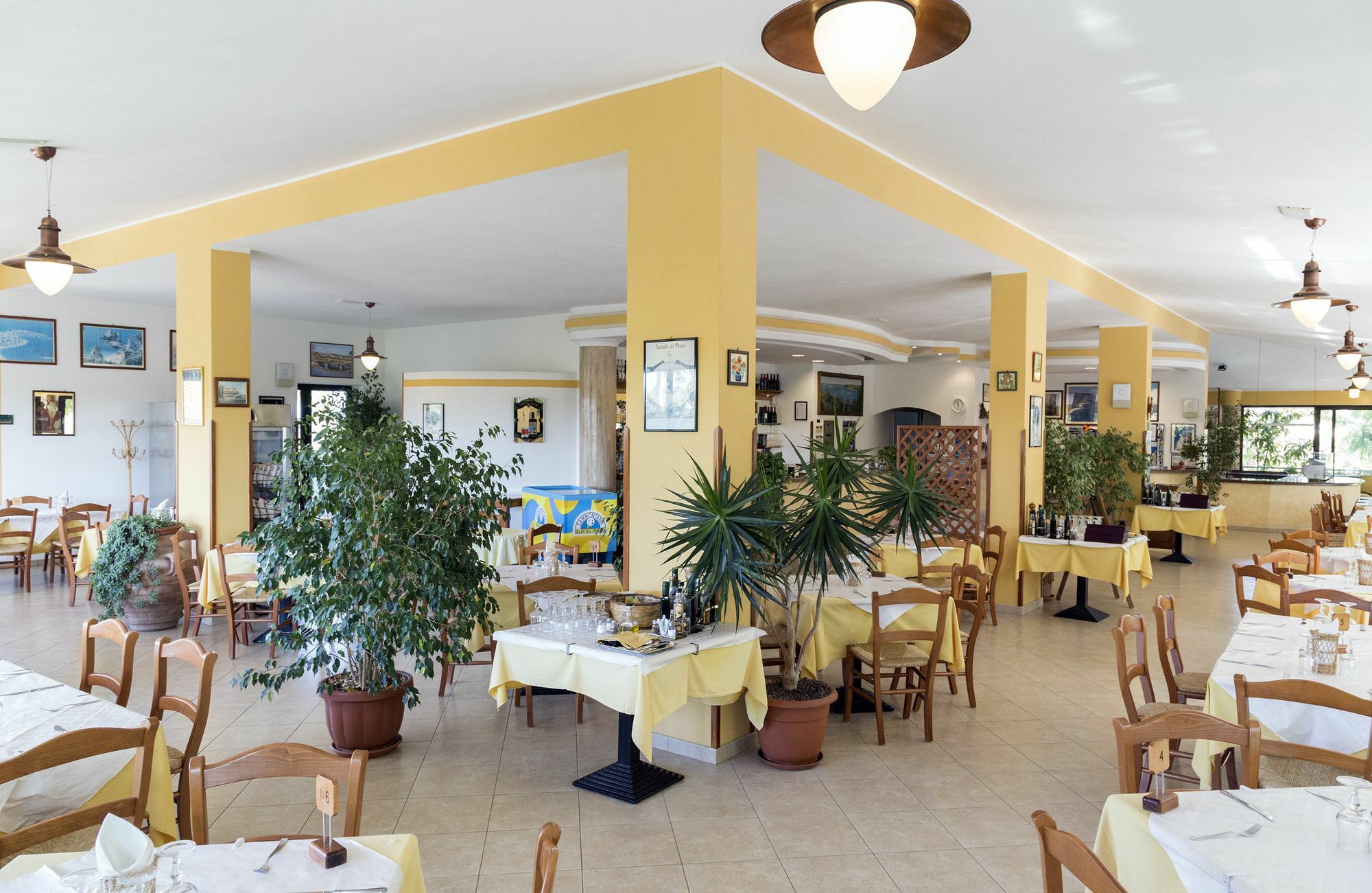 Aparthotel Happy Days Capo Vaticano Exterior foto