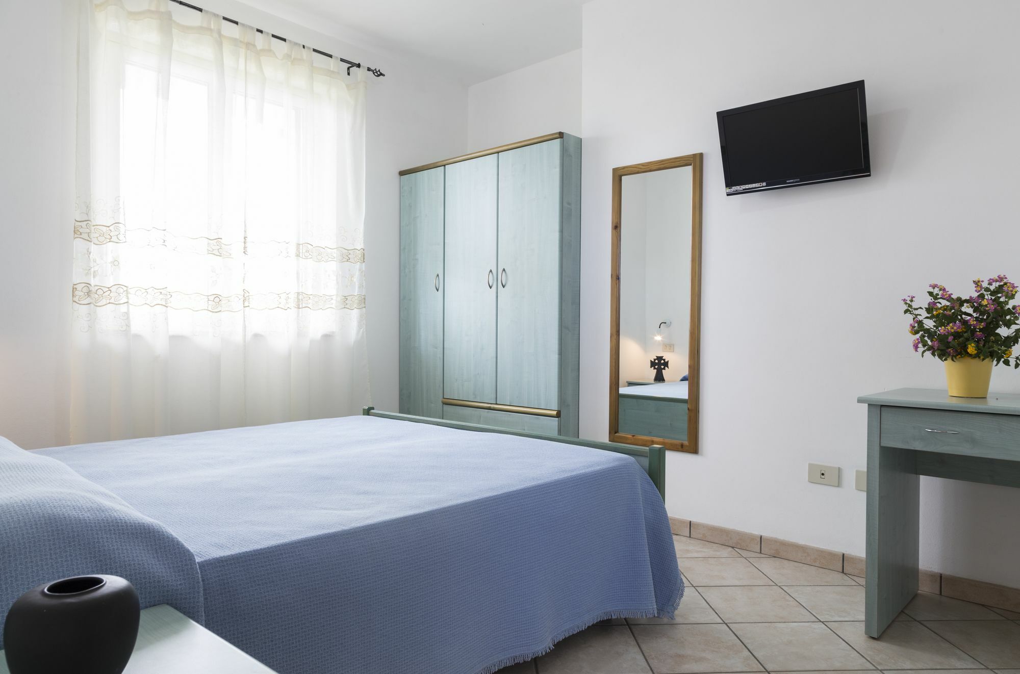 Aparthotel Happy Days Capo Vaticano Exterior foto