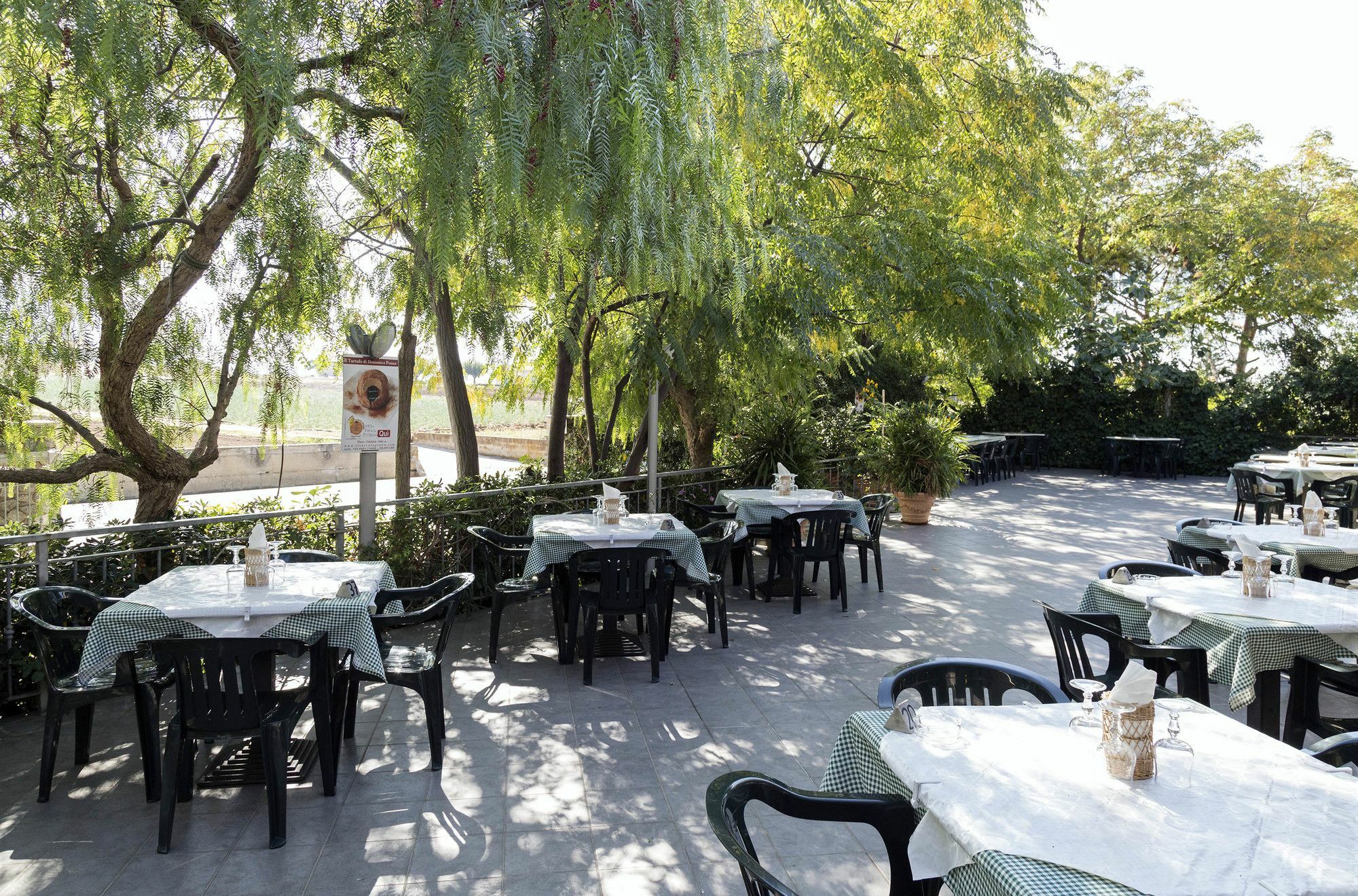 Aparthotel Happy Days Capo Vaticano Exterior foto